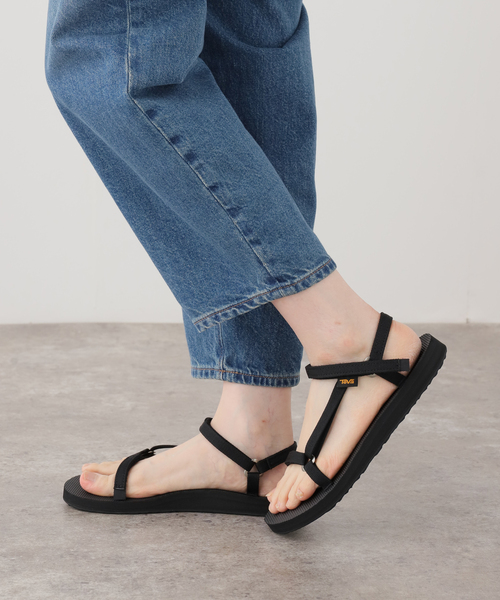 FRAMeWORK（フレームワーク）の「Teva/テバ W ORIGINAL UNIVERSAL SLIM（サンダル・レディース・ブラック/ベージュ・25cm/24cm/23cm）」の3枚目の写真