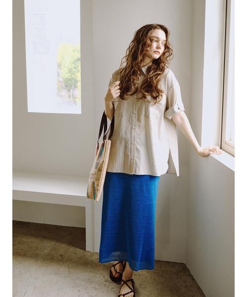 Te chichi(テチチ)の「Wポケット5分袖オーバーシャツ《2026 SUMMER LOOK item》(シャツ/ブラウス・レディース・オフホワイト/ブラック/カーキ・F)」の4枚目の写真