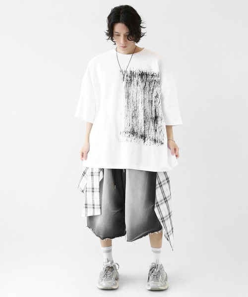 minsobi(ミンソビ)の「【ハイエンド級クオリティ】【シャツ取り外し可】 腰巻きシャツ 2WAY バミューダデニムパンツ(ユニセックス)(デニムパンツ・メンズ・ライトブラック・FREE)」の9枚目の写真