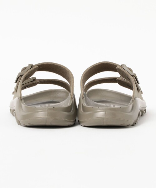 BEAMS(ビームス)の「BIRKENSTOCK / Mogami Terra Stealth 2-Strap KHAKI(サンダル・メンズ・ブラウン・39)」の2枚目の写真