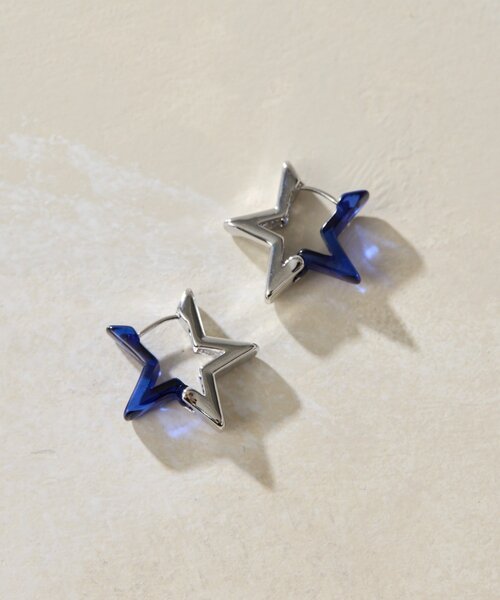 ear PAPILLONNER(イアパピヨネ)の「《WEB限定》ハーフカラーピアス(スター&リング)(ピアス(両耳用)・レディース・クリア/ブルー/シルバー/ブルー系その他/ブルー系その他2/ホワイト/ホワイト系その他/ブルー系その他3/ホワイト系その他3/ホワイト系その他2・FREE)」の22枚目の写真