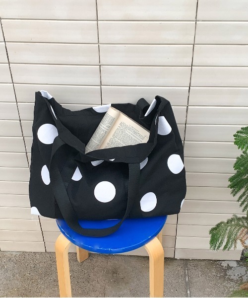 WEGO（ウィゴー）の「[A4・PC収納可]大人気ドット柄BIGエコトートバッグ（トートバッグ・レディース・ホワイト・FREE）」の8枚目の写真