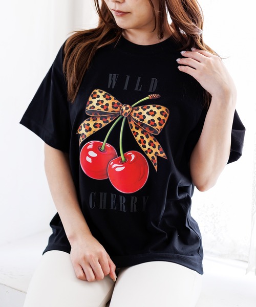 attagirl(アタガール)の「オーバーサイズチェリープリントTシャツ(Tシャツ/カットソー・レディース・ブラウン/ホワイト/ブラック・L/M)」の7枚目の写真