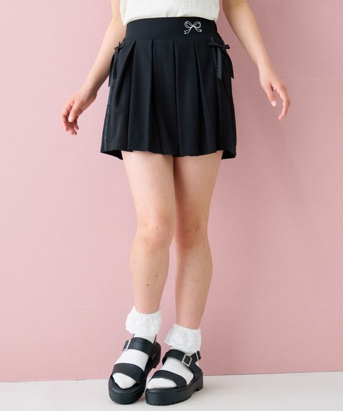 Amourire girl(アムリールガール)の「サイドリボン プリーツスカート インナーパンツ付き 裏地有(スカート・キッズ・ブラック/ピンク・130cm/140cm/150cm/160cm)」の21枚目の写真