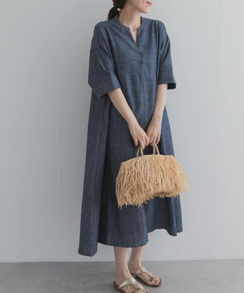 URBAN RESEARCH DOORS(アーバンリサーチドアーズ)の「リネン混5分袖ミディワンピース(ワンピース・レディース・ブラック/インディゴブルー・FREE)」の12枚目の写真