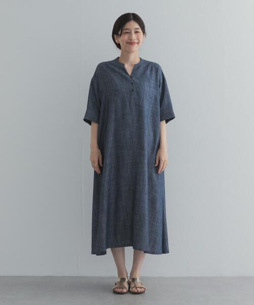 URBAN RESEARCH DOORS(アーバンリサーチドアーズ)の「リネン混5分袖ミディワンピース(ワンピース・レディース・ブラック/インディゴブルー・FREE)」の19枚目の写真