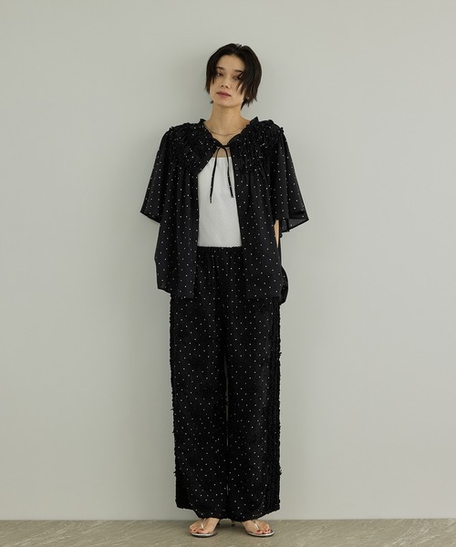 crinkle crinkle crinkle(クリンクルクリンクルクリンクル)の「【WEB先行販売】【crinkle crinkle crinkle】別注ドットレーヨンシャンタン 3D刺繍パンツ(その他パンツ・レディース・ブラック系その他・FREE)」の16枚目の写真