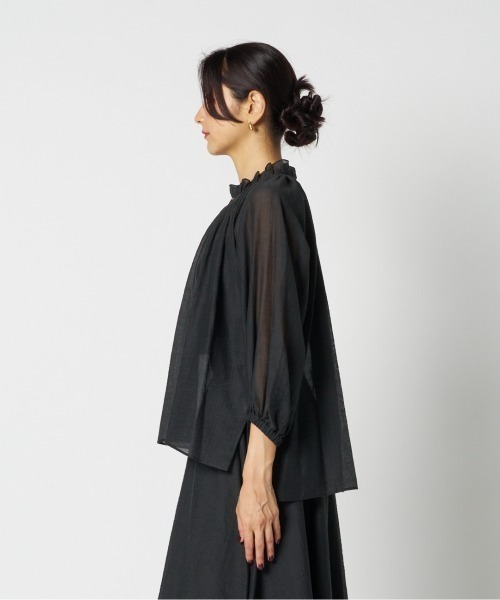 HELIOPOLE(エリオポール)の「SHEER BLOUSE / シアーブラウス(シャツ/ブラウス・レディース・ワイン/ブラック・38)」の11枚目の写真