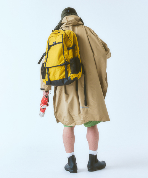 417 EDIFICE(フォーワンセブンエディフィス)の「KiU / キウ LC BACKPACK(バックパック/リュック・メンズ・ブラック/ブラウン/イエロー・FREE)」の4枚目の写真