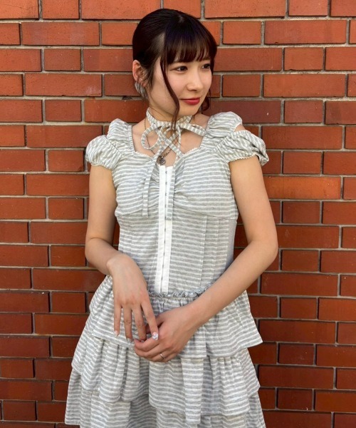 Candy Stripper（キャンディストリッパー）の「DOUBLE PUFF SLEEVE BORDER MINI ワンピース（ワンピース・レディース・グレー/ライトグレー・FREE）」の18枚目の写真