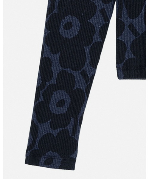 marimekko(マリメッコ)の「Vaihde Unikko / shirt(Tシャツ/カットソー・レディース・ネイビー・X-SMALL/SMALL/MEDIUM/LARGE)」の8枚目の写真