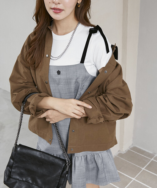 MARY QUANT(マリークワント)の「MARY QUANT × PUBLUX/マリークワント 別注 ベロア リボン チェック ミニ キャミソール ワンピース 限定展開(ワンピース・レディース・ベージュ/グレー・フリ-)」の13枚目の写真