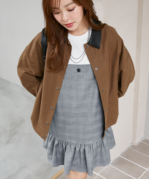 MARY QUANT(マリークワント)の「MARY QUANT × PUBLUX/マリークワント 別注 ベロア リボン チェック ミニ キャミソール ワンピース 限定展開(ワンピース・レディース・ベージュ/グレー・フリ-)」の20枚目の写真
