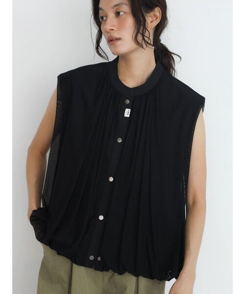FIKA.(フィーカ)の「Reversible tulle vest(ベスト・レディース・オフホワイト/ブラウン/ブラック・FREE)」の7枚目の写真