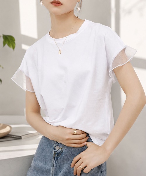 Amulet(アミュレット)の「大人も取り入れやすい可愛さ◎二の腕気にならない♪ チュールフリルスリーブ半袖Tシャツ(Tシャツ/カットソー・レディース・ネイビー/ブラウン/グレー/ホワイト/ブラック/ピンク・S/M)」の2枚目の写真