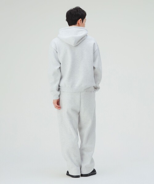 BEAMS HEART（ビームスハート）の「MHC ワッフル フリース ジップ パーカー（スウェット・メンズ・ライトグレー/ブラック・MEDIUM/LARGE）」の5枚目の写真