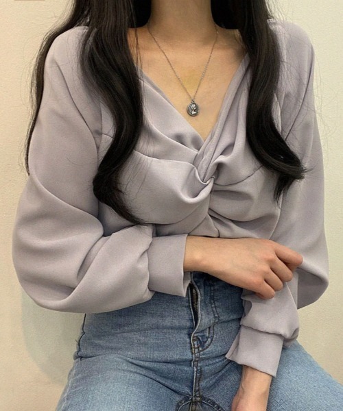 FLINEA(フリネア)の「Vネッククロス長袖ブラウス(シャツ/ブラウス・レディース・ブラック/ベージュ/ブルー/レンガ・FREE)」の21枚目の写真