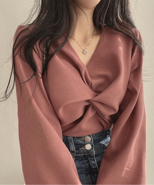 FLINEA(フリネア)の「Vネッククロス長袖ブラウス(シャツ/ブラウス・レディース・ブラック/ベージュ/ブルー/レンガ・FREE)」の14枚目の写真