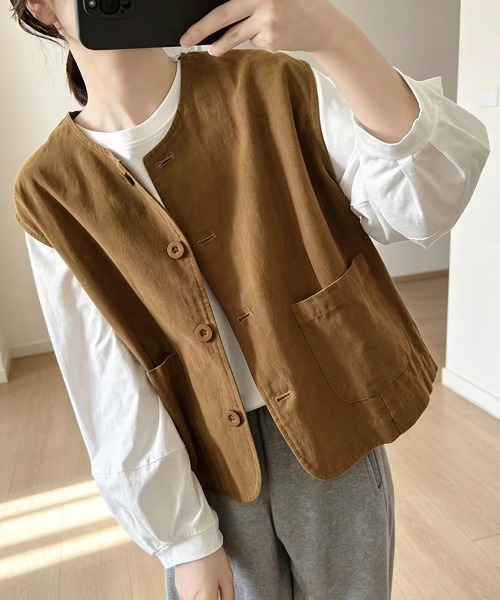 ONEP STAR(ワンピスター)の「ノーカラーボタンデザインベスト(ベスト・レディース・ブラック/ベージュ/カーキ・MEDIUM/LARGE/X-LARGE)」の4枚目の写真