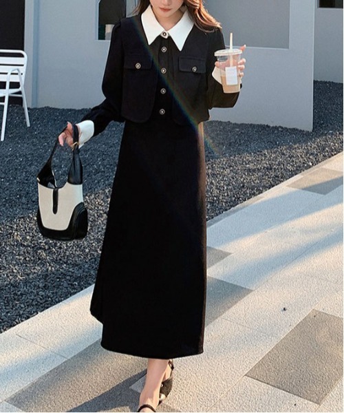 &soiree(アンドソワレ)の「バイカラーフレンチミディ丈長袖ワンピース(ワンピース・レディース・ブラック・MEDIUM/X-LARGE/LARGE)」の3枚目の写真