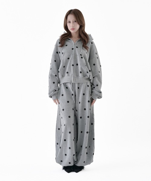 Melviianne(メルヴィアンヌ)の「Fur hood big logo sweat parker(パーカー・レディース・LT.Gray/Black/PINK・MEDIUM/SMALL)」の20枚目の写真