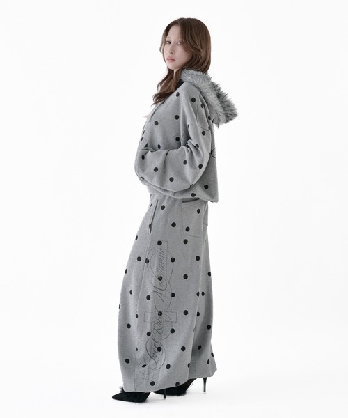 Melviianne(メルヴィアンヌ)の「Fur hood big logo sweat parker(パーカー・レディース・LT.Gray/Black/PINK・MEDIUM/SMALL)」の22枚目の写真