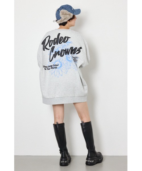 RODEO CROWNS WIDE BOWL(ロデオクラウンズワイドボウル)の「BIGフラワープリントスウェットワンピース(ワンピース・レディース・グレー×ホワイト/ライトピンク/ダークグリーン/ブラック・FREE)」の14枚目の写真
