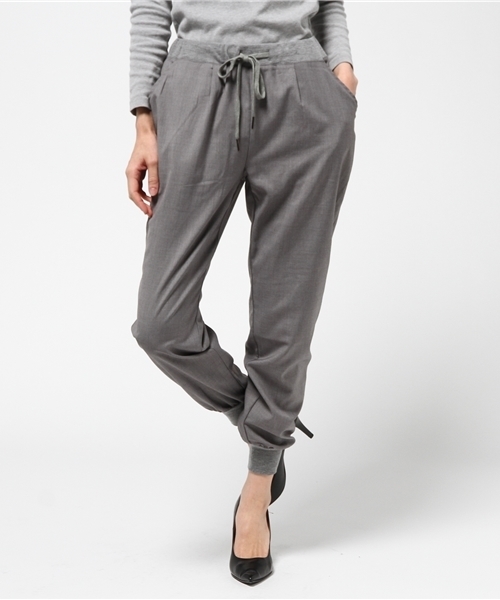 titivate（ティティベイト）の「ウエストリブジョッパーズパンツ（その他パンツ・レディース・ベージュ/ネイビー/ブラック/グレー・M/L）」の18枚目の写真