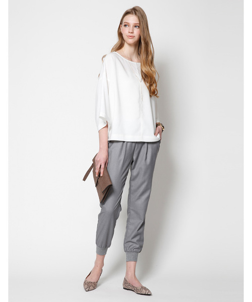 titivate（ティティベイト）の「ウエストリブジョッパーズパンツ（その他パンツ・レディース・ベージュ/ネイビー/ブラック/グレー・M/L）」の14枚目の写真