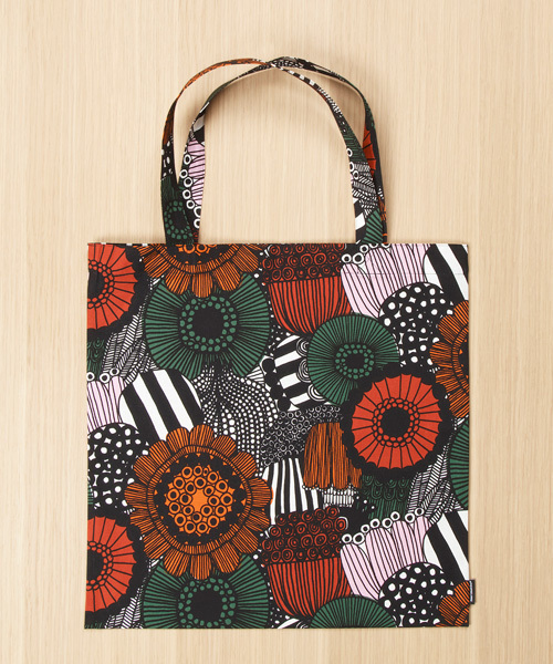 marimekko（マリメッコ）の「PIENI SIIRTOLAPUUTARHA  / BAG（エコバッグ/サブバッグ・レディース・ブラック/オレンジ/グリーン・FREE）」の3枚目の写真