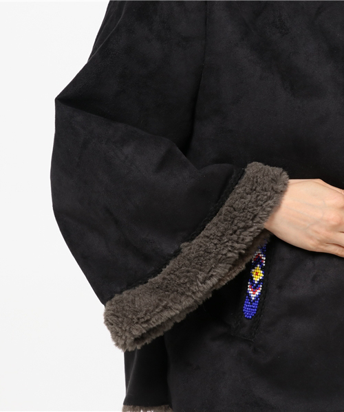 チャイハネ(チャイハネ)の「【チャイハネ】フェイクムートンショートジャケット / フーディー(ムートンコート・レディース・ブラック/ベージュ・FREE)」の11枚目の写真