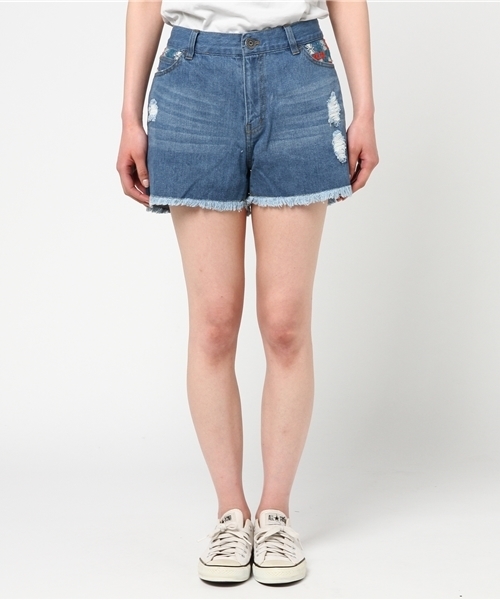 チチカカ(チチカカ)の「グァテマラ刺繍デニムショートパンツ(デニムパンツ・レディース・カーキ/ブラック/ブルー・LARGE/MEDIUM)」の8枚目の写真