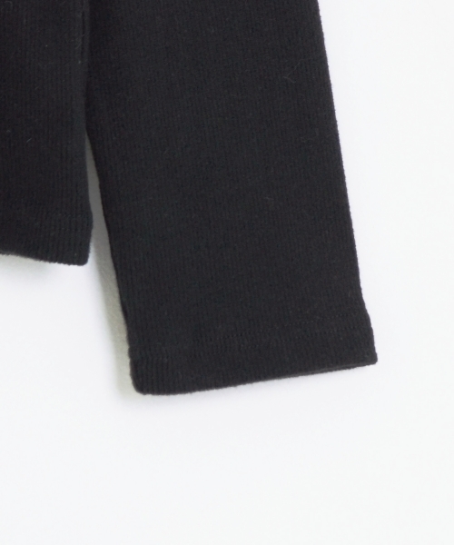 MAJESTIC LEGON（マジェスティックレゴン）の「【WEB限定価格】シャーリングレース×ハートネックプルオーバー（Tシャツ/カットソー・レディース・アイボリー/ピンク/ブラック/ラベンダー・MEDIUM）」の11枚目の写真