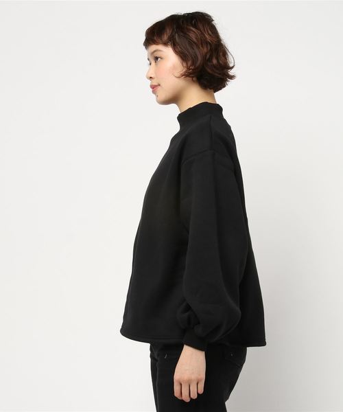 KOBE LETTUCE（コウベレタス）の「ふっくらボリューム袖☆暖かさをキープする裏起毛！バルーンスリーブ裏起毛スウェットトップス/レディーストレーナー[C3042]神戸レタス（スウェット・レディース・チャコールグレー/ブラック/オフホワイト/ピンク・FREE）」の5枚目の写真