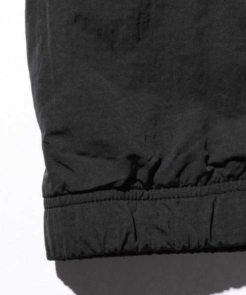 NIKE（ナイキ）の「＜NIKE＞ NSW JKT ANORAK/アノラック（ナイロンジャケット・メンズ・ホワイト/ブラック/レッド・MEDIUM/LARGE/SMALL）」の7枚目の写真