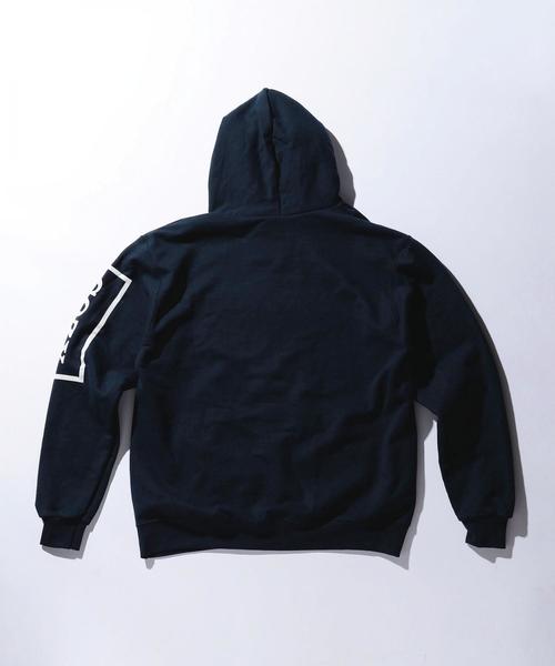 TEAM COZY（チーム コージー）の「＜TEAM COZY＞ THE CHAMP HOODIE/パーカー（パーカー・メンズ・ブラック/ネイビー・MEDIUM/LARGE/X-LARGE）」の4枚目の写真