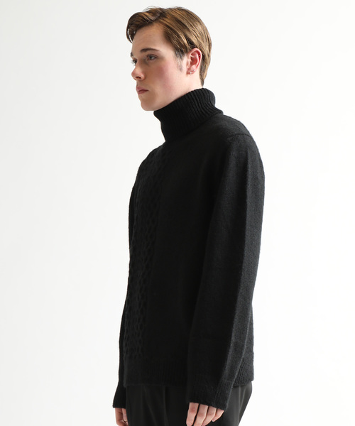 FIT MIHARAYASUHIRO(フィットミハラヤスヒロ)の「【FIT MIHARAYASUHIRO】Half cable Turtle Shaggy Knit Pull-over(ニット/セーター・メンズ・ブラック/イエロー/ワインレッド/マスタード・44/46/48)」の9枚目の写真