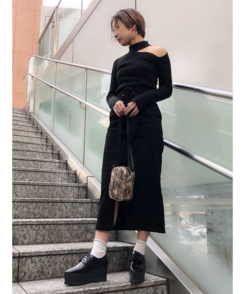 MURUA(ムルーア)の「ハイウエストペンシルスカート(スカート・レディース・ブラック/ピンク/ブルー・1/2)」の22枚目の写真