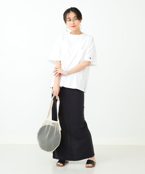 Ray BEAMS（レイビームス）の「Champion × Ray BEAMS / 別注 ビッグ ポケット Tシャツ（Tシャツ/カットソー・レディース・ホワイト/ブラック/ネイビー/ターコイズブルー/イエロー/プラム・ONE SIZE）」の19枚目の写真