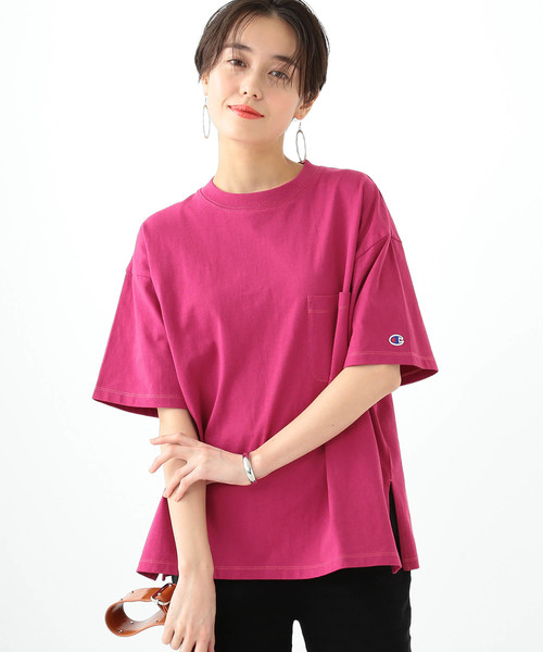 Ray BEAMS（レイビームス）の「Champion × Ray BEAMS / 別注 ビッグ ポケット Tシャツ（Tシャツ/カットソー・レディース・ホワイト/ブラック/ネイビー/ターコイズブルー/イエロー/プラム・ONE SIZE）」の5枚目の写真