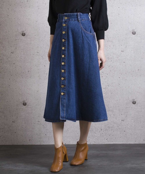 LUGG NAGG(ラグナグ)の「【Jewelobe/ ジュエローブ】 フロントボタン デニムスカート(デニムスカート・レディース・サックスブルー/ブルー・S/L)」の2枚目の写真