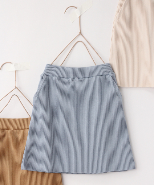 LOWRYS FARM（ローリーズファーム）の「カットリブスカート　830610（スカート・キッズ・ブラック/ベージュ/オフホワイト/ブルー・100/110/120）」の8枚目の写真