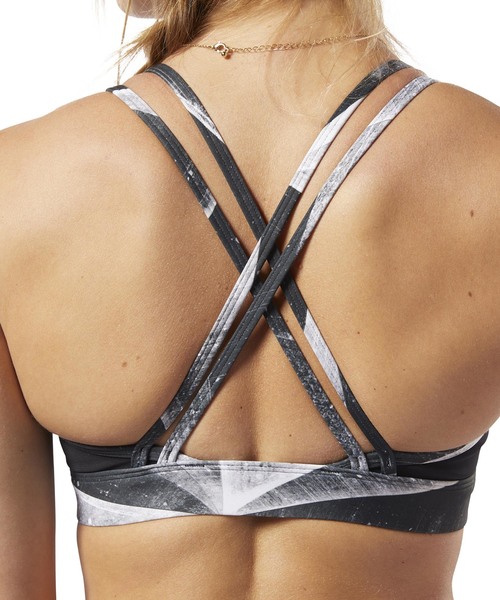 Reebok(リーボック)の「HERO ストラッピー ミディアムインパクトブラ / Hero Strappy Medium-Impact Bra(スポーツブラ・レディース・ネイビー/ブラック・X-SMALL/SMALL/LARGE/MEDIUM/X-LARGE)」の5枚目の写真