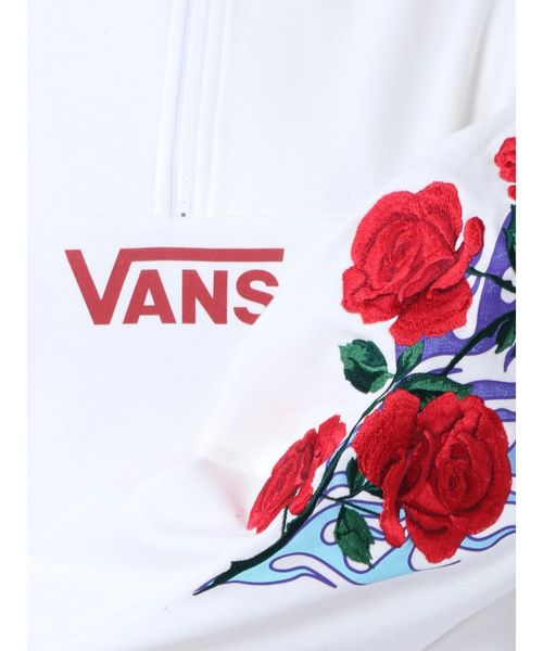 【コラボ】VANS ハーフジッププルオーバー VANS（バンズ）の「VANSコラボハーフジッププルオーバー（スウェット