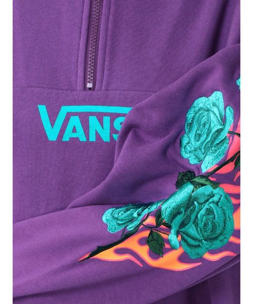 【コラボ】VANS ハーフジッププルオーバー VANS（バンズ）の「VANSコラボハーフジッププルオーバー（スウェット