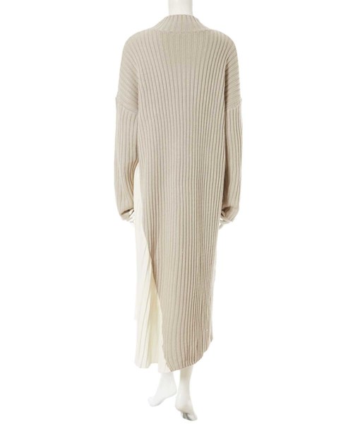 fifth(フィフス)の「プリーツドッキングニットワンピース(ワンピース・レディース・モカ/グレイッシュベージュ・MEDIUM)」の7枚目の写真
