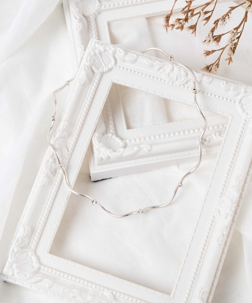 WEGO（ウィゴー）の「WEGO/うねうねメタルチョーカー（ネックレス・レディース・ゴールド/シルバー/その他1/その他2・FREE）」の4枚目の写真