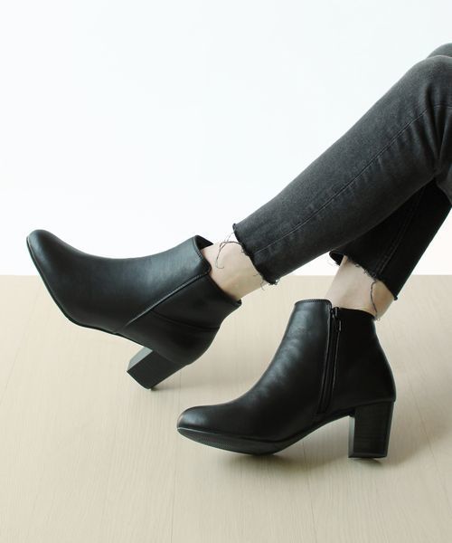 Fin（フィン）の「本革ショートブーツ（ブーツ）」 - WEAR