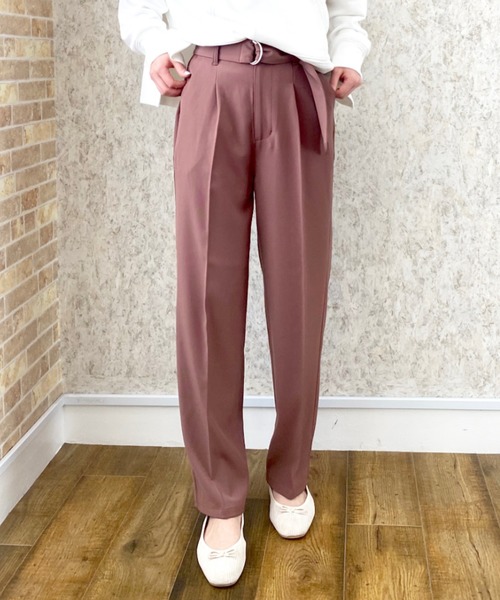 EPIMI E'PIMMY（エピミエピミー）の「テーパードセンタープレスパンツ（その他パンツ・レディース・ベージュ/ブラウン/ブルー/ピンク系その他・MEDIUM）」の4枚目の写真