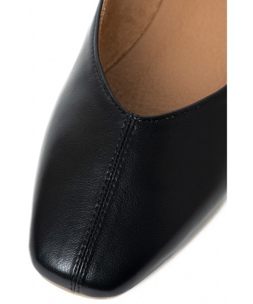 REZOY（リゾイ）の「【20SS新作】【REZOY】ソフトレザーフラットシューズ（バレエシューズ・レディース・アイボリー/ブラック/ピンク/ゴールド・S/M/L/LL）」の5枚目の写真